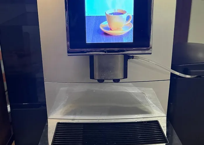 український дворик Готель Львів