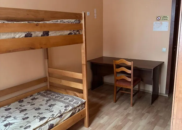 український дворик