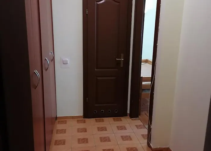 український дворик Готель