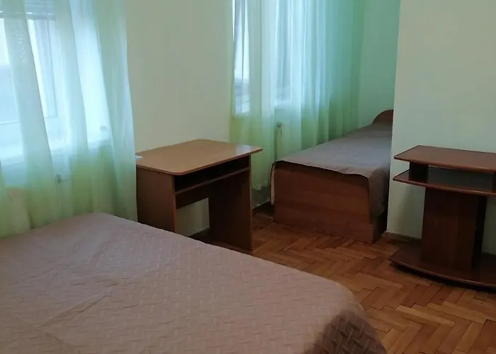 український дворик