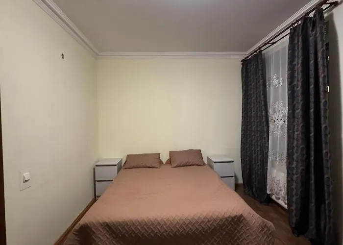 український дворик