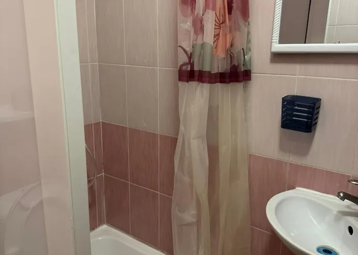 український дворик Готель *