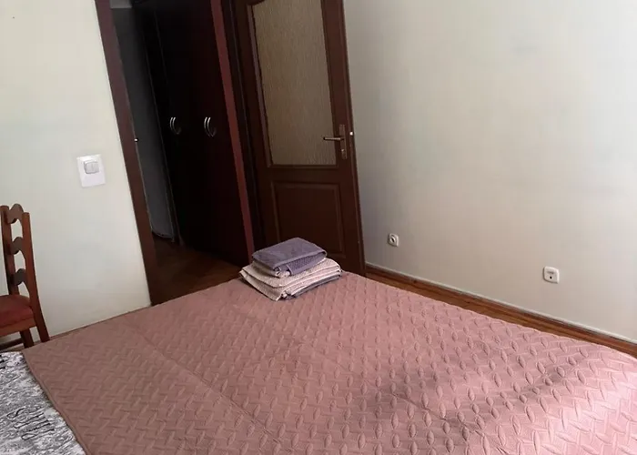 український дворик Львів