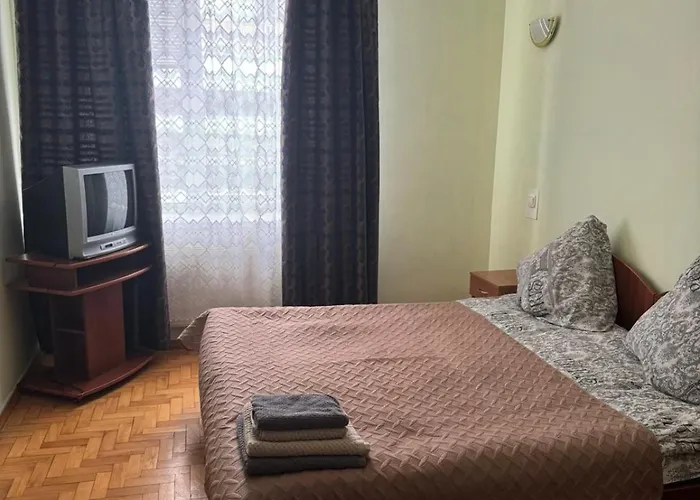 Готель український дворик Львів